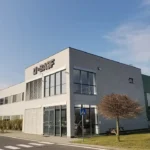 Xiaomi 17 Pro și 17 Pro Max vin cu un ecran secundar